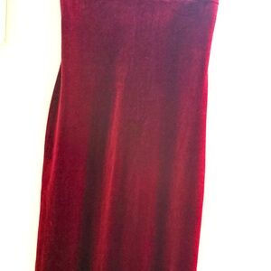 Hot Kiss Deep Red Velvet Pencil Skirt